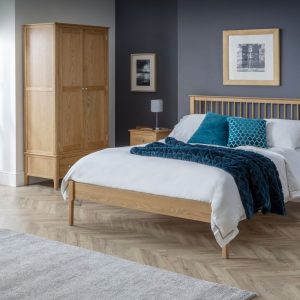 Oak Bed